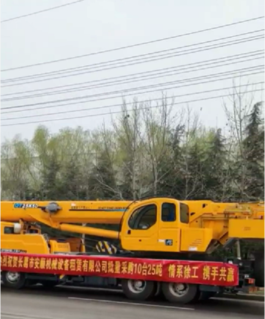 徐工QY25K5D-3起重机批量交付长葛市安顺吊装
